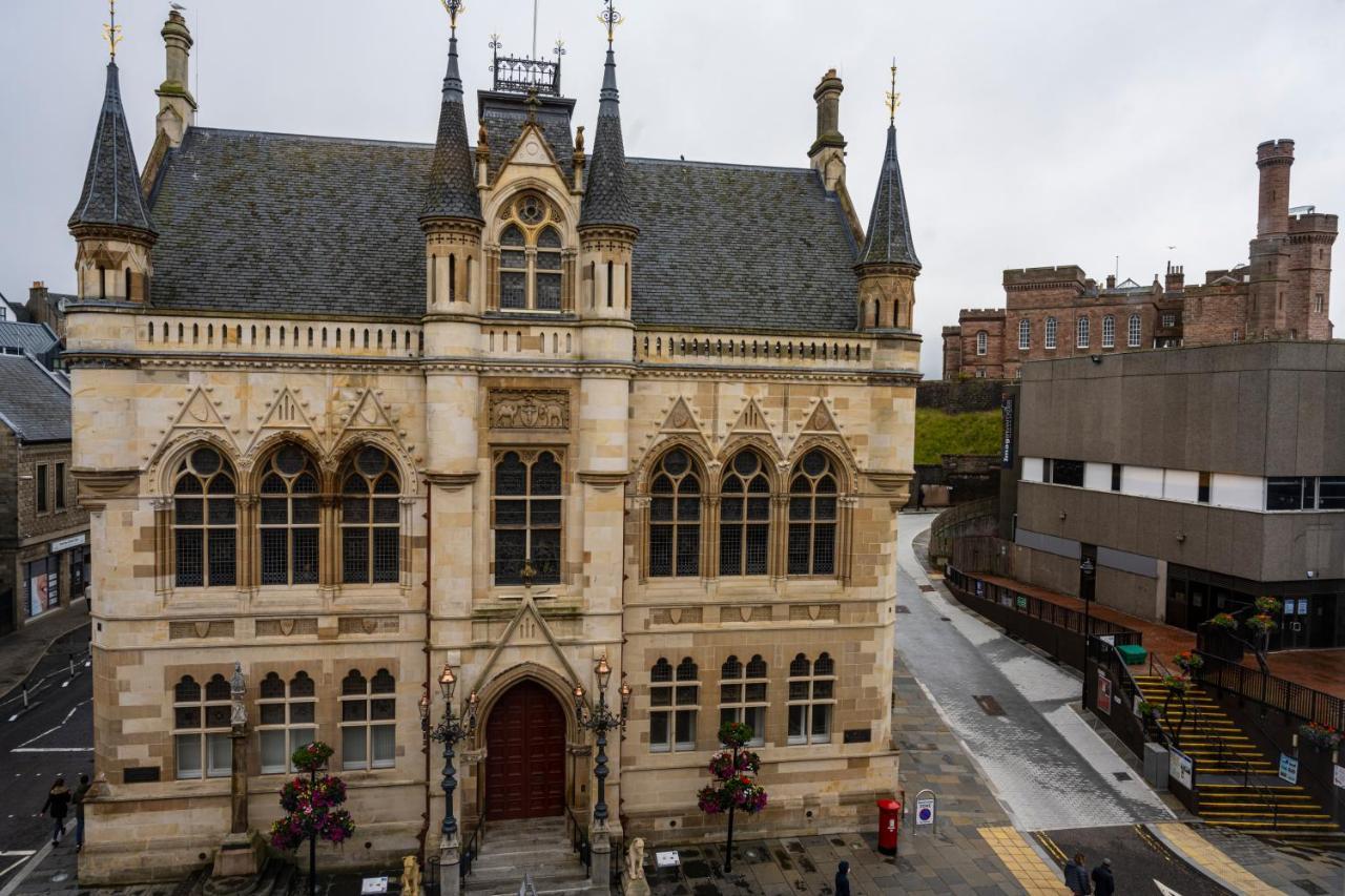 Inverness City Suites Екстериор снимка