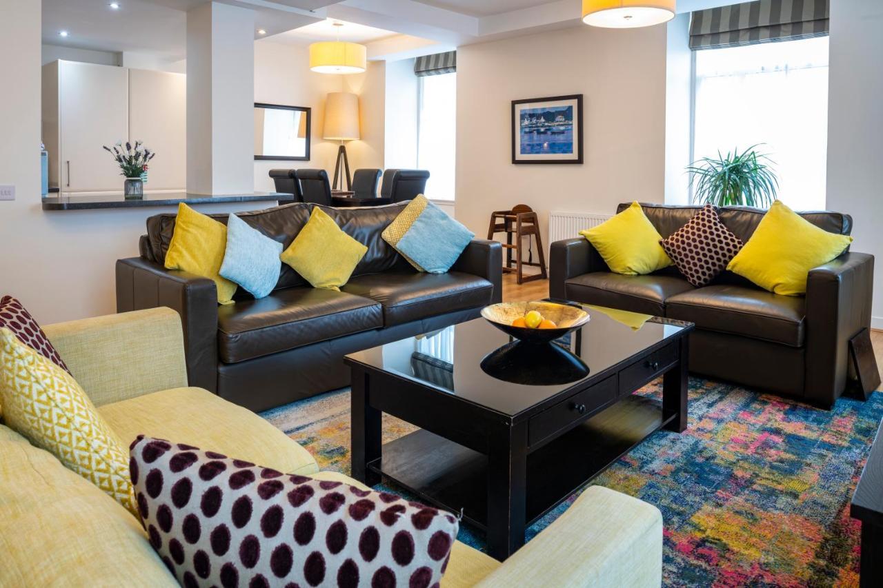Inverness City Suites Екстериор снимка