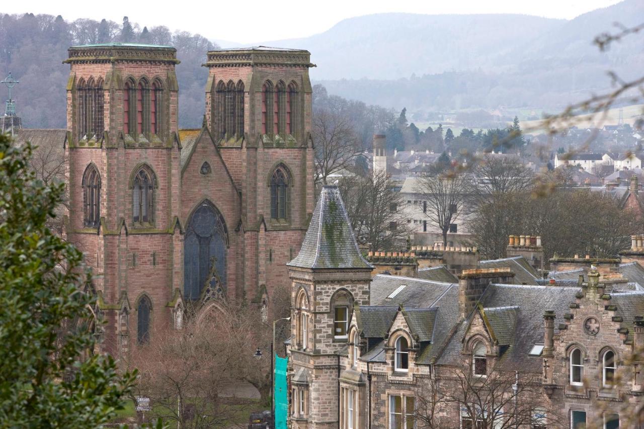 Inverness City Suites Екстериор снимка